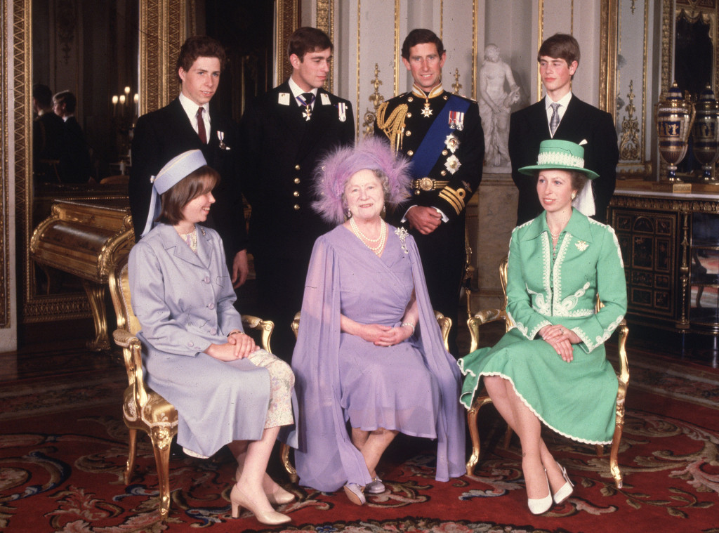 Inside Fergie S Unusual Arrangement With Ex Husband Prince Andrew E Online Uk